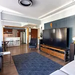 Apartment Exclusive Vibrant 3br Duplex W Terrace In Kadikoey! *