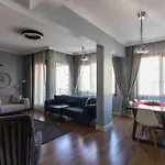 Apartment Exclusive Vibrant 3br Duplex W Terrace In Kadikoey!