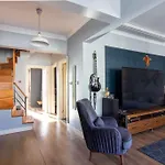 Exclusive Vibrant 3br Duplex W Terrace In Kadikoey! Apartment
