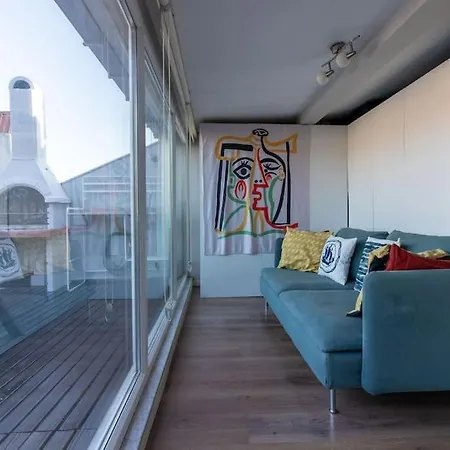 Exclusive Vibrant 3br Duplex W Terrace In Kadikoey! *