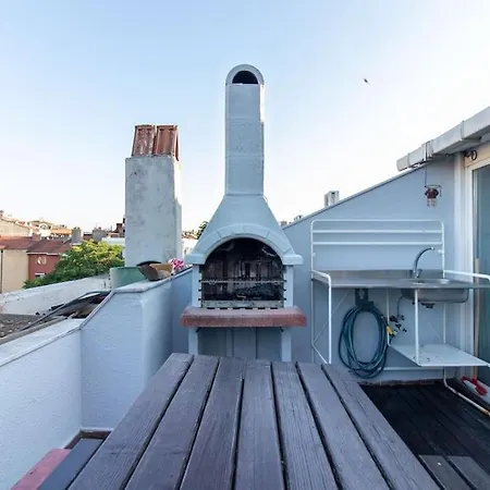 Apartment Exclusive Vibrant 3br Duplex W Terrace In Kadikoey!