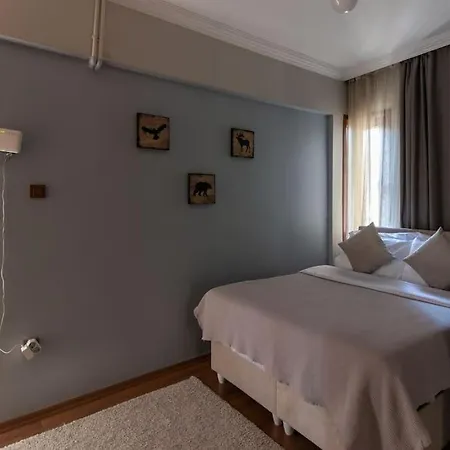 Exclusive Vibrant 3br Duplex W Terrace In Kadikoey! *