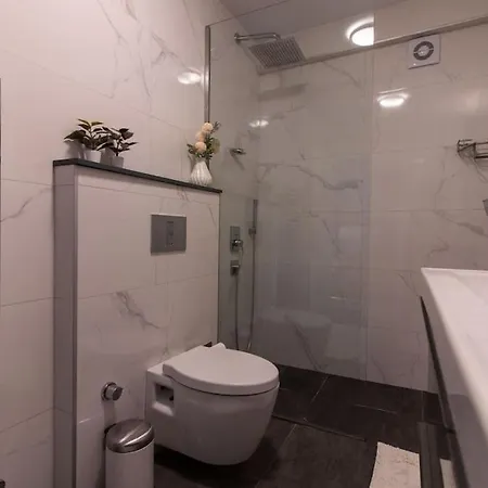 Exclusive Vibrant 3br Duplex W Terrace In Kadikoey!