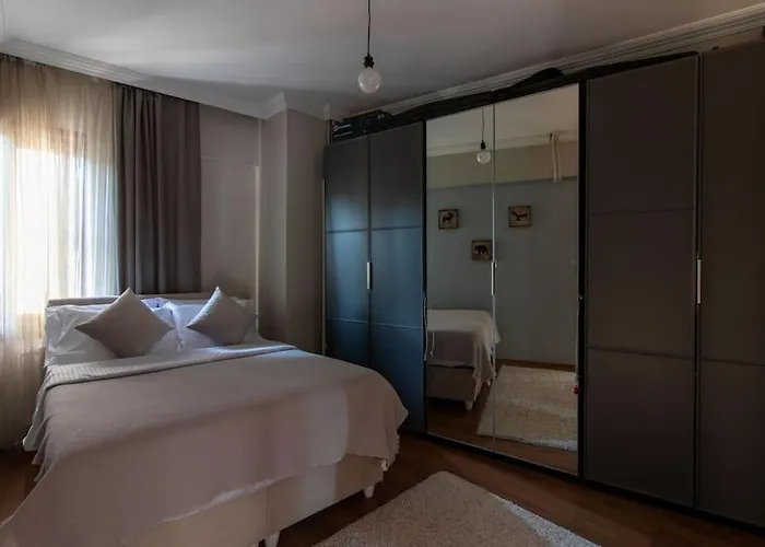 아파트 Exclusive Vibrant 3br Duplex W Terrace In Kadikoey! 이스탄불